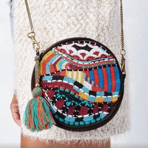 Circular crossbody